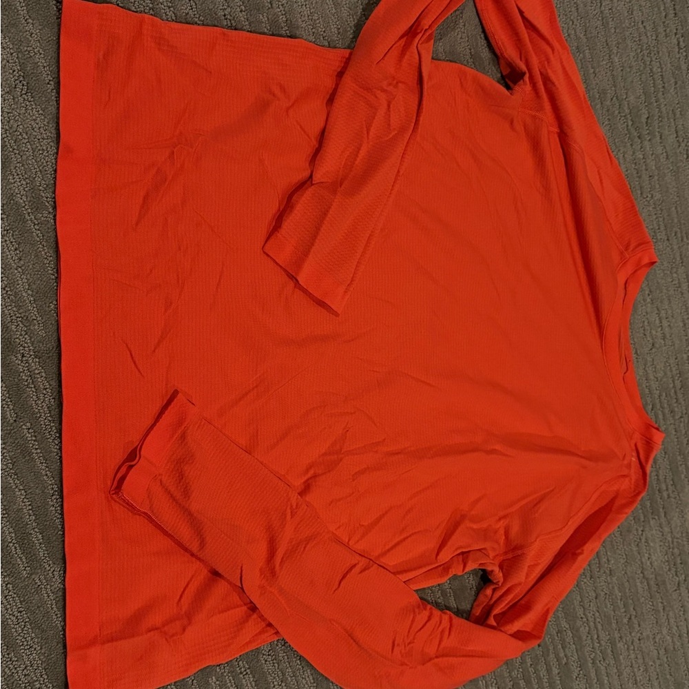 Lululemon men’s long sleeve reddish/orange